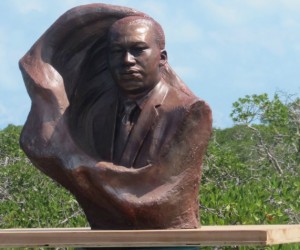 Dr. King-bust-bimini