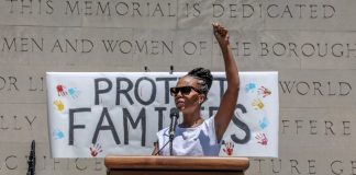 kerry-washington-immigration-protest