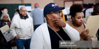 black-voters-wait-to-vote-early