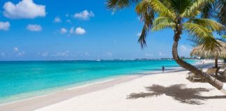 best-beaches-in-the-caribbean-seven-mile-beach-grand