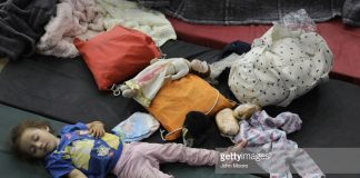 children-among-immigrantcaravan-in-tijuana