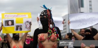 chile-women-protest