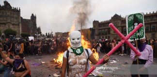 latin-america-international-womens-day-march