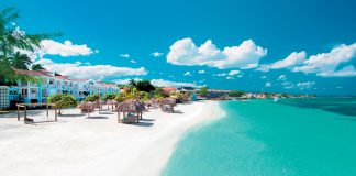 sandals-resorts