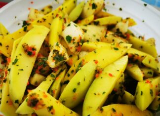 caribbean-recipes-trinidad-mango-chow