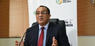 christopher-tufton