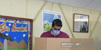 nicholas-maduro-votes