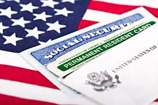 fake-ss-card-and-green-card