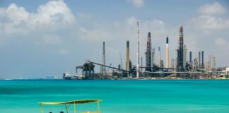 aruba-oil-refinery