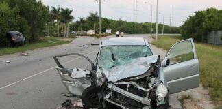 horrific-crash-in-grand-cayman