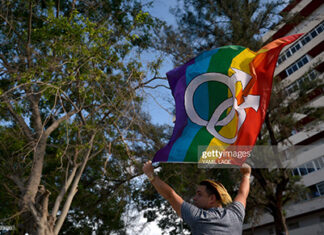 rainbow-flag-cuba