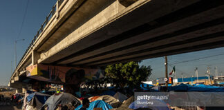 mexico-border-camp