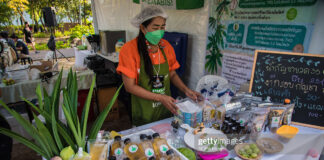 thailand-cannabis-vendor