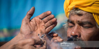 indian-sadhu