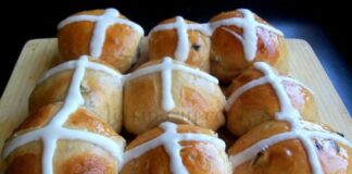 hot-cross-buns