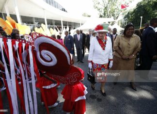 QUEEN-IN-TRINIDAD-2009