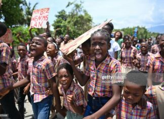 haitian-kids-protest1