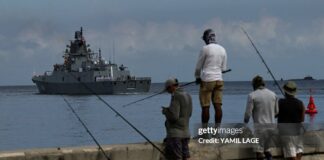 russia-submarine-visit-cuba