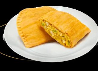 jamaican-juici-patties