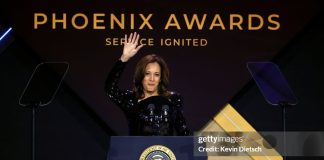 kamala-harris-wears-laquan-smith